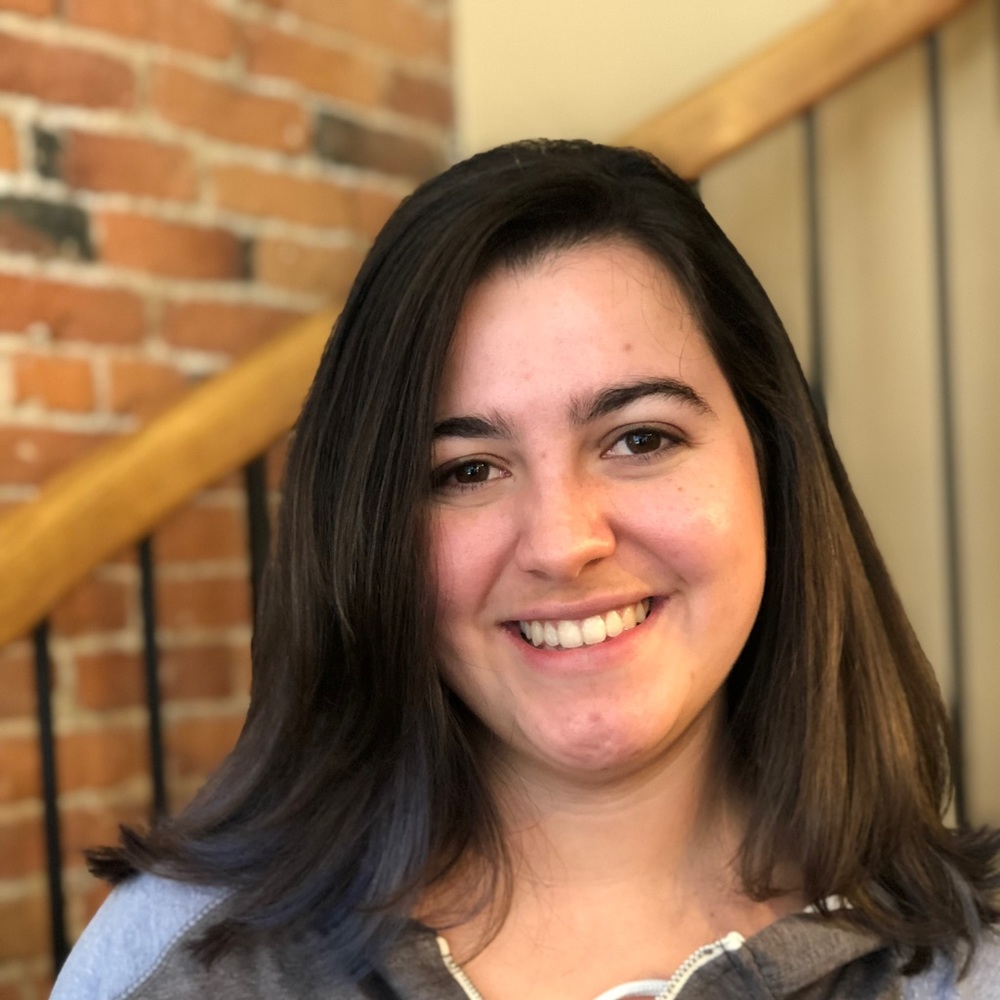 Meet your Posher, Laura